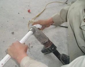 三元漏水维修电话